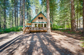 Peaceful Leavenworth Cabin with Deck and Fire Pit!